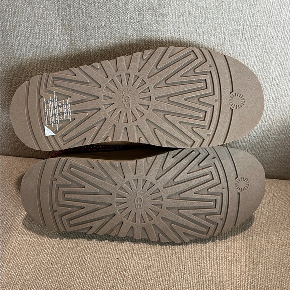 NEW UGG® Tazz Suede Platform Slipper Clogs Chestnut Size 8 - Picture 14 of 14